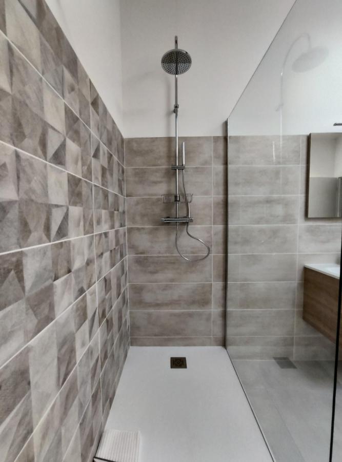 Colormix 3 Etoiles - 95M2 Plein Centre - Ensoleille Climatise Leilighet Mèze Eksteriør bilde